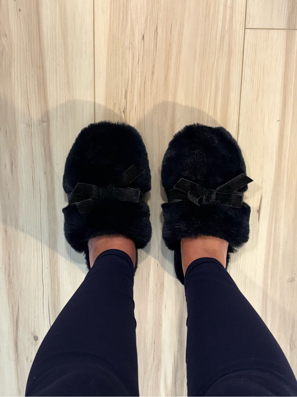 Black Fuzzy Slippers